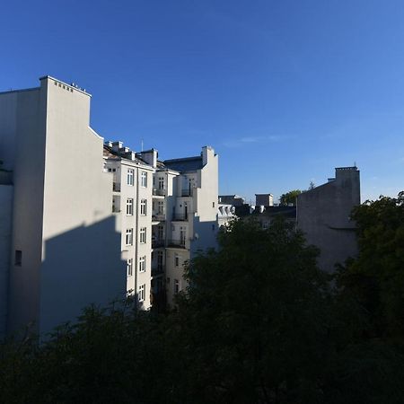 Wilcza 3 - Apartament Dla 4 Osob - 260M Do Ambasady Usa - Duzy Balkon Od Strony Dziedzinca - Wifi - Good Apartments Warsawa Bagian luar foto